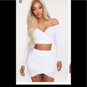 **NEW w/ tags *** PrettyLittleThing 2-piece outfit